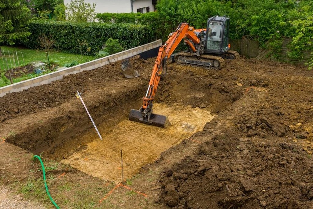 travaux de terrassement pour une piscine