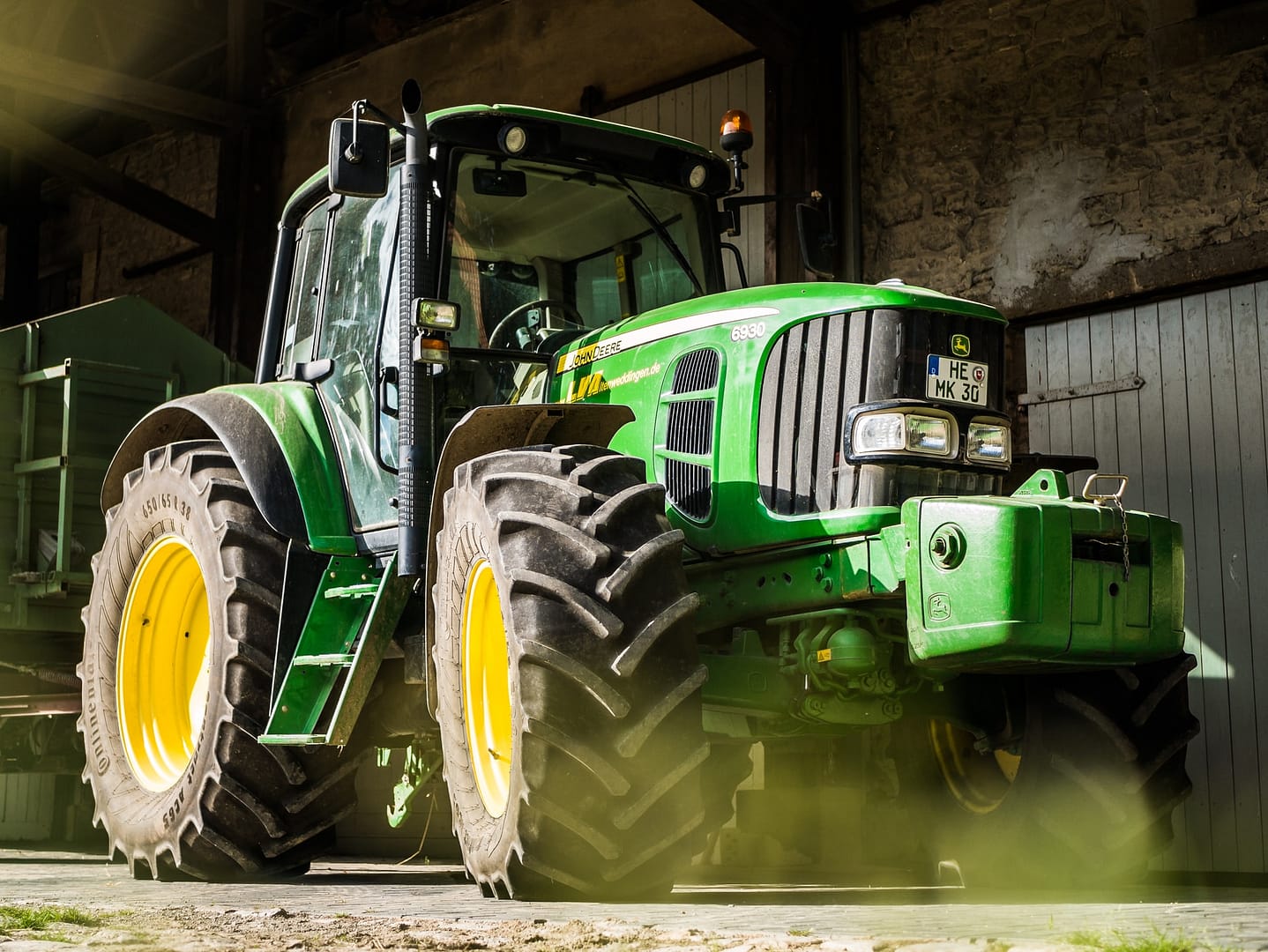 tracteur d'occasion pour les exploitations agricoles