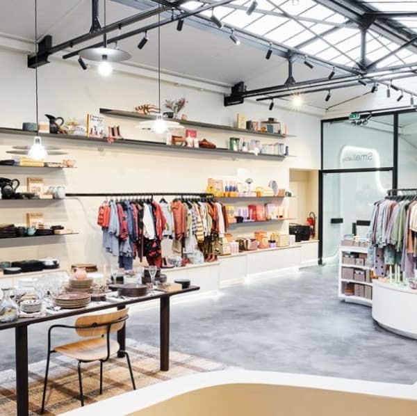 intérieur de Smallable, concept store français