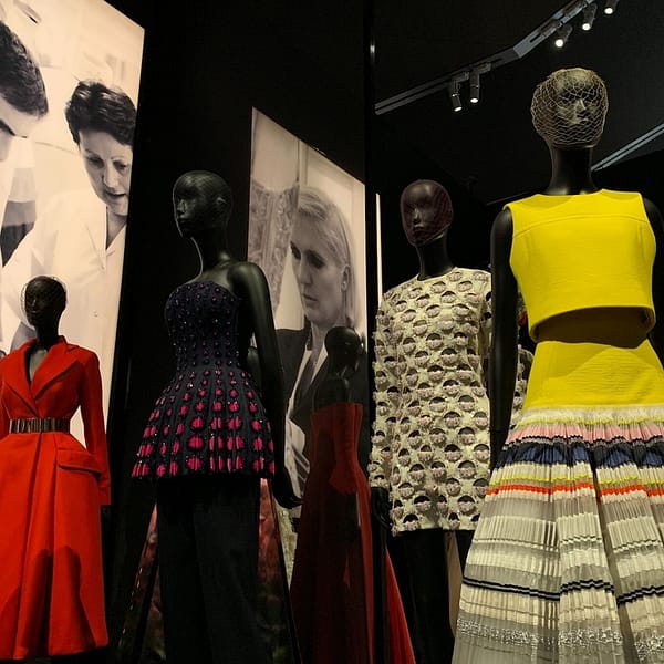 Robes d'un défilé Dior