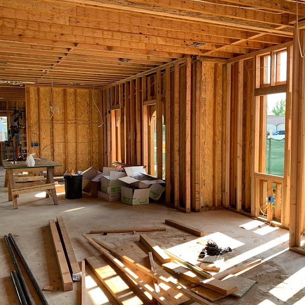 travaux dans une maison en bois