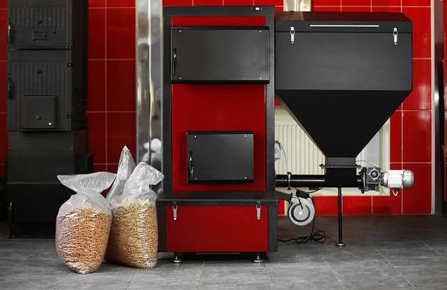 une chaudière à bois avec des pellets